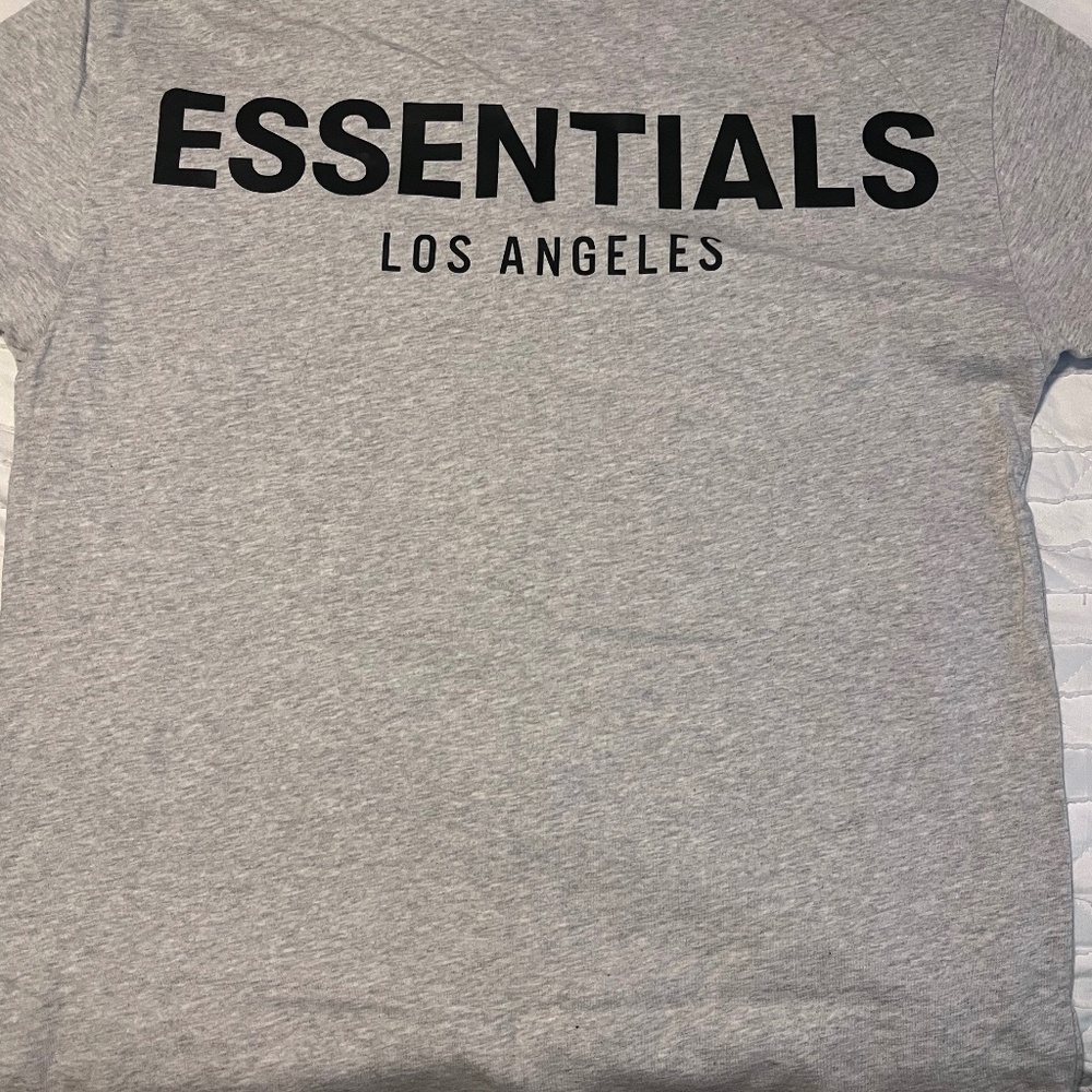 Men’s Essentials T-Shirt